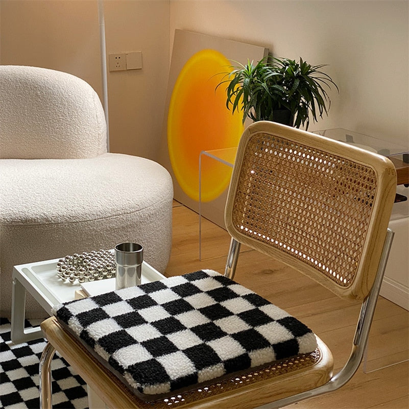 Checkerboard seat cushion