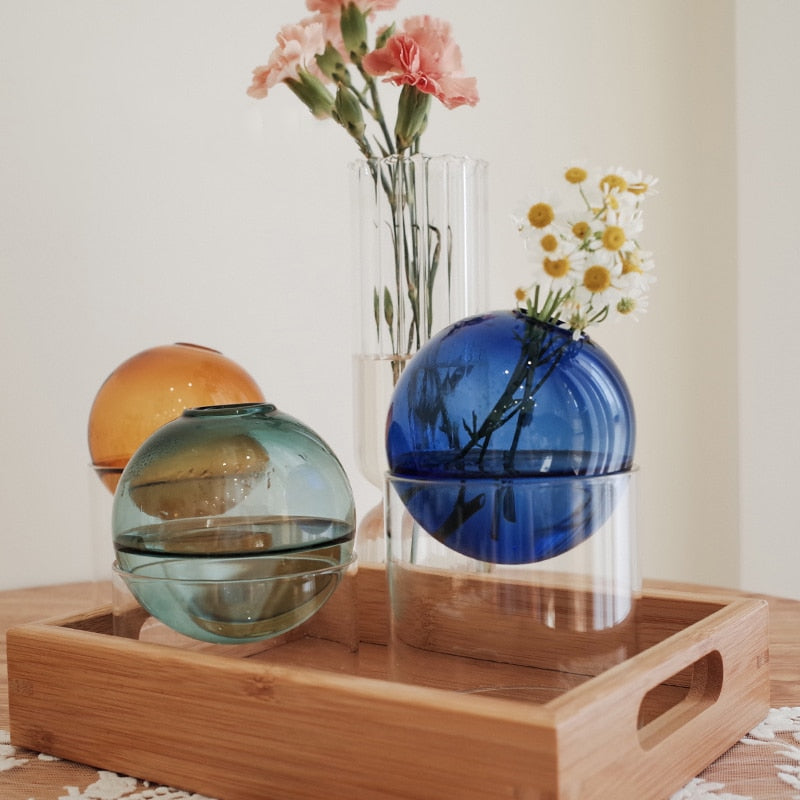 Abstract glass vase